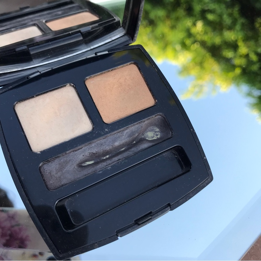 Chanel Intensites D’ombré “17 Essentielles” *Rare* - Picture 5 of 14